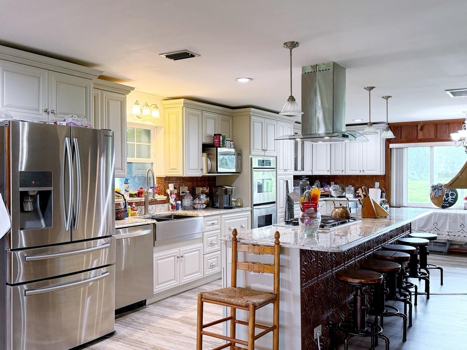 BUSHNELL - Residential