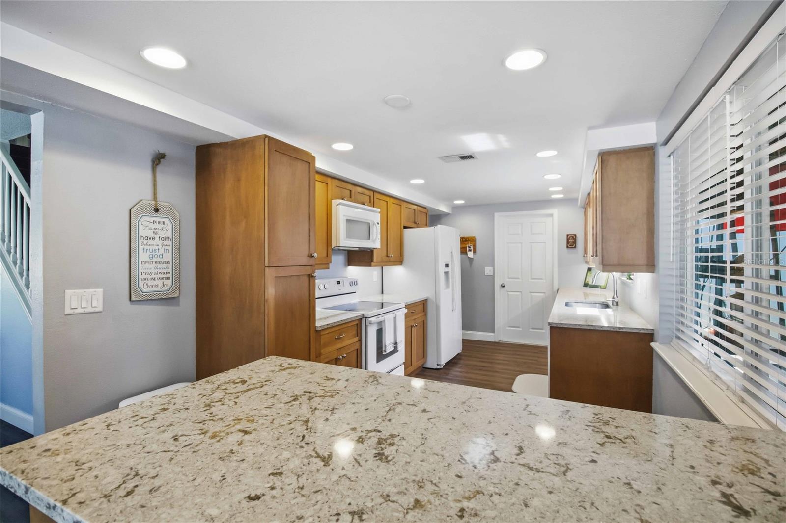 WOODLAWN LAKES SECOND ADD - Residential