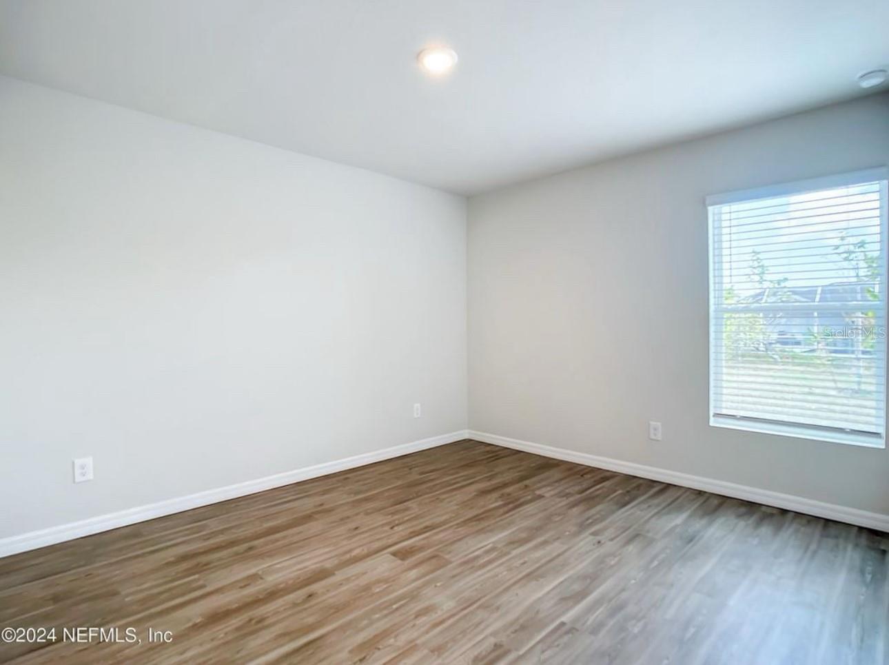 MARION OAKS - Residential