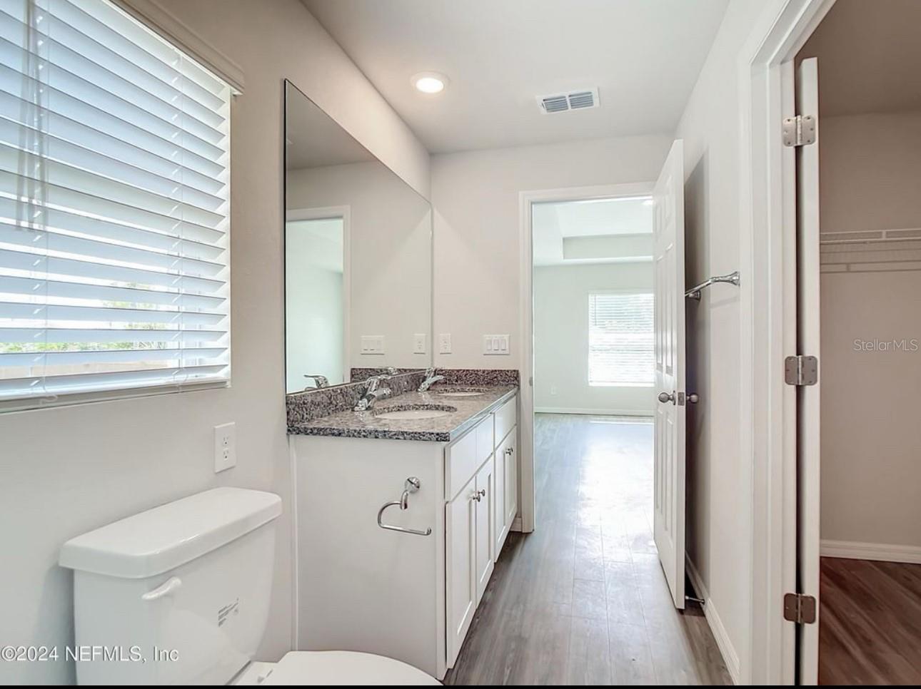 MARION OAKS - Residential