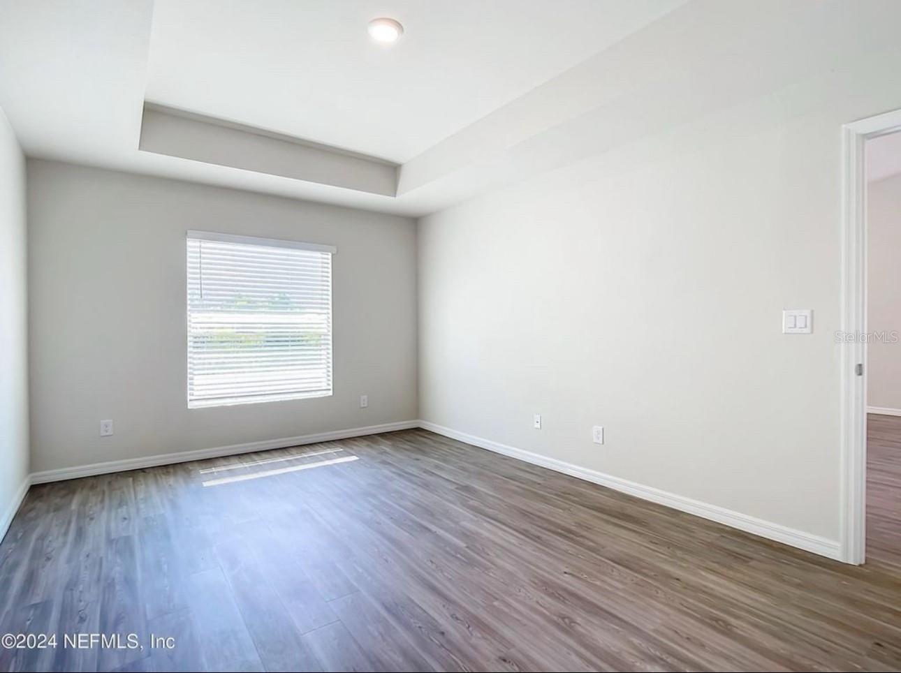 MARION OAKS - Residential