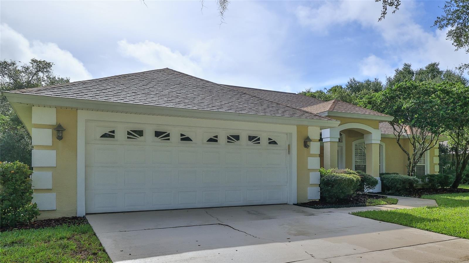 3709 DONEGAL CIRCLE