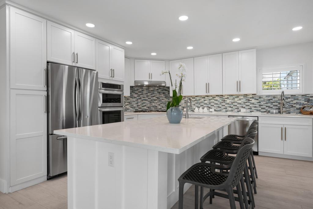 KEY ROYALE 13TH ADD - Residential