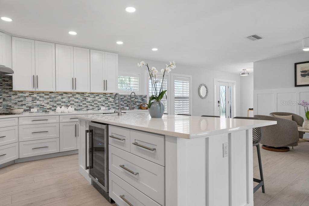 KEY ROYALE 13TH ADD - Residential