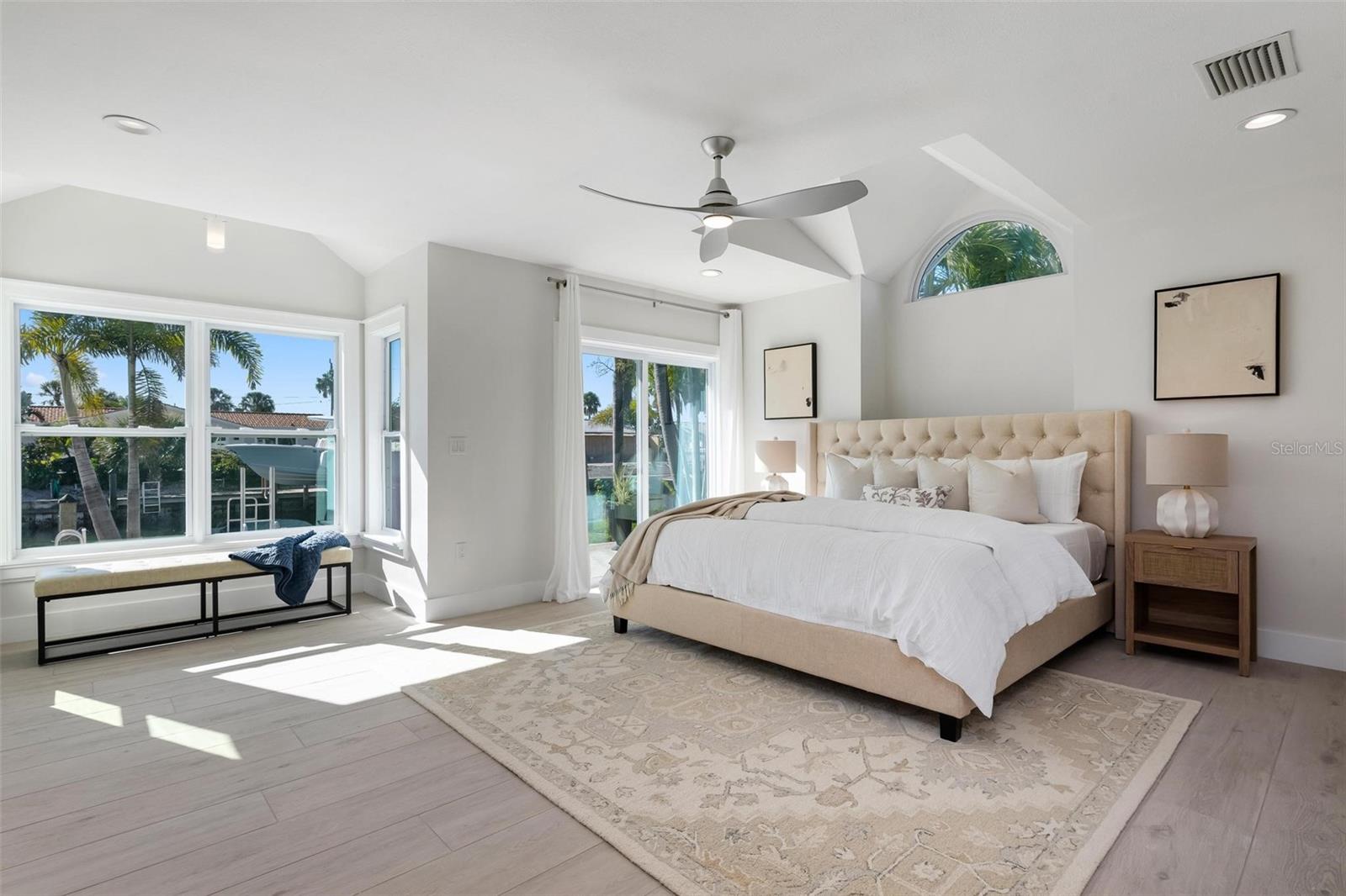 KEY ROYALE 13TH ADD - Residential