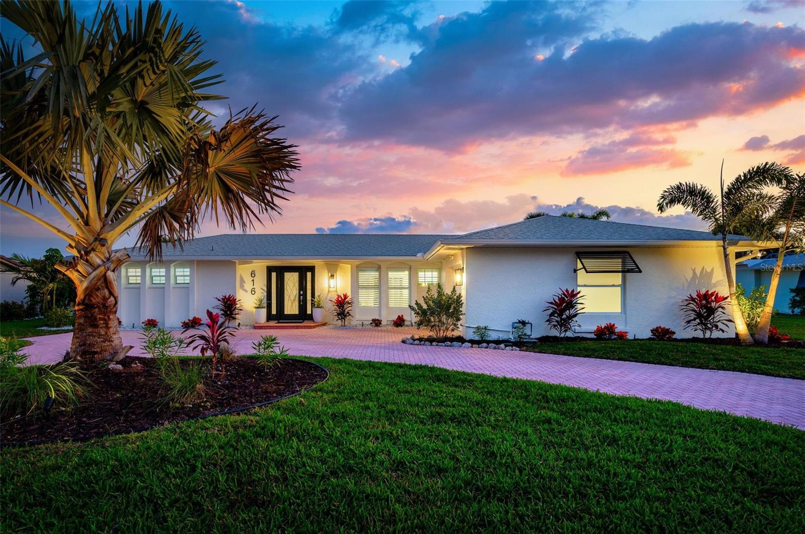 KEY ROYALE 13TH ADD - Residential