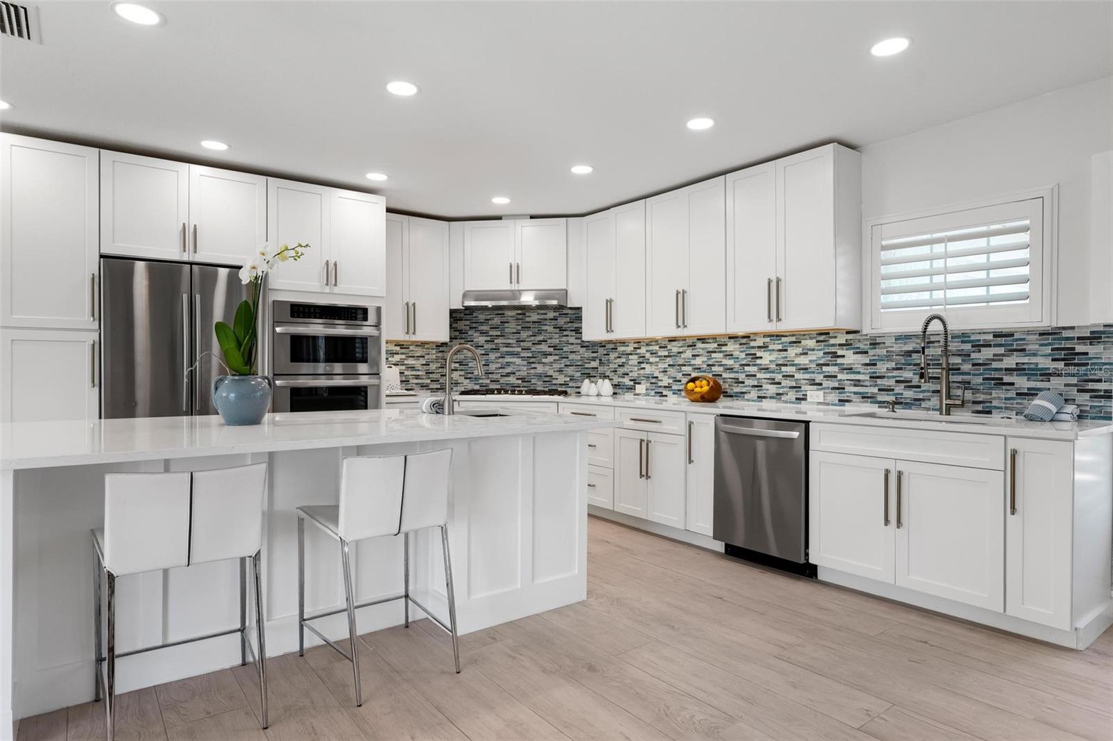 KEY ROYALE 13TH ADD - Residential