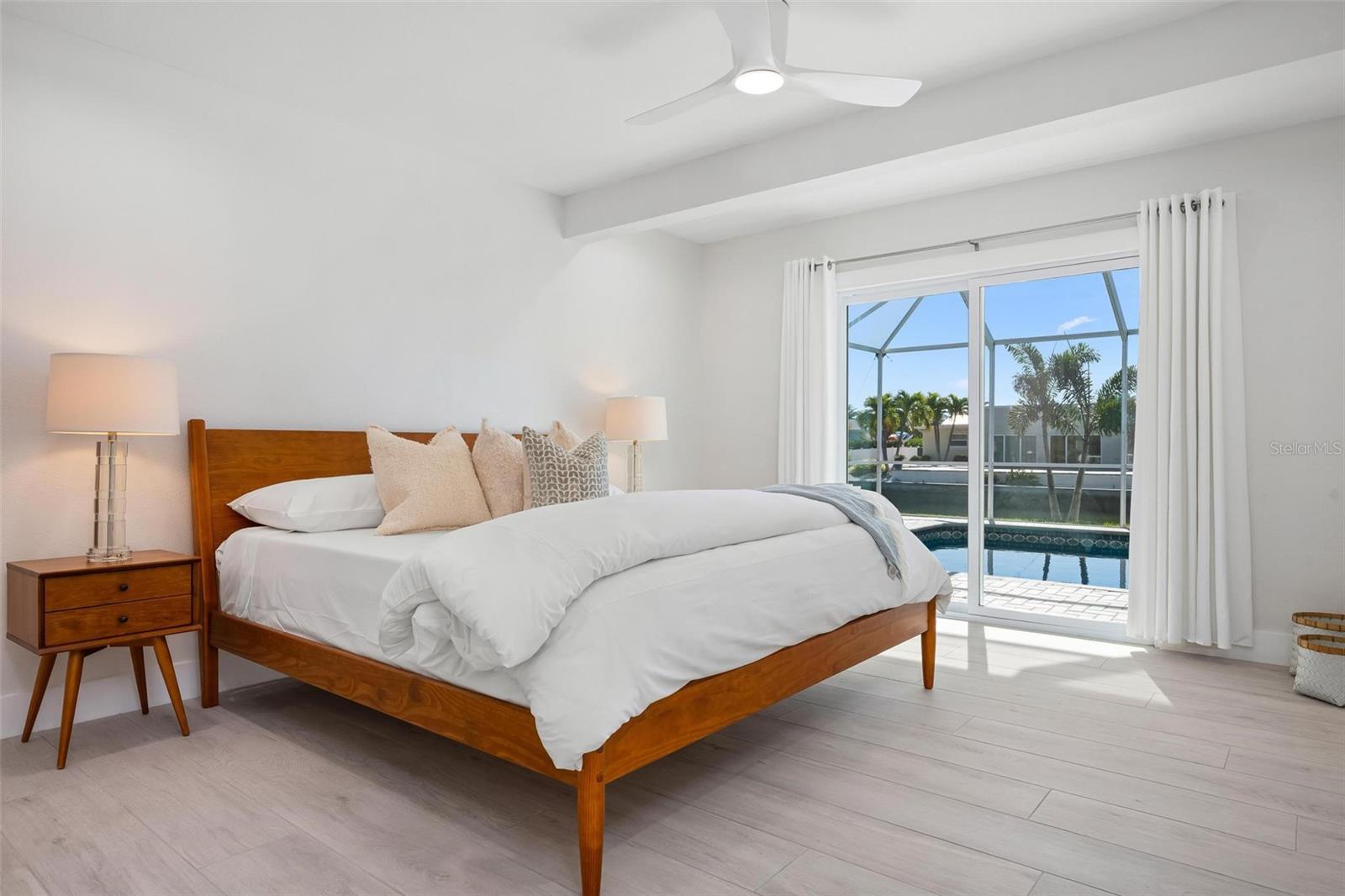 KEY ROYALE 13TH ADD - Residential