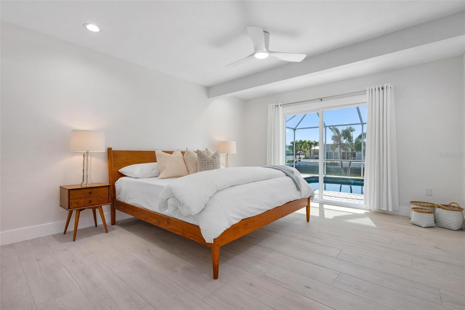 KEY ROYALE 13TH ADD - Residential