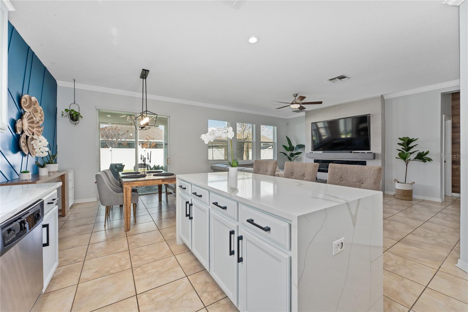 EAGLE BAY PH 4 - Residential