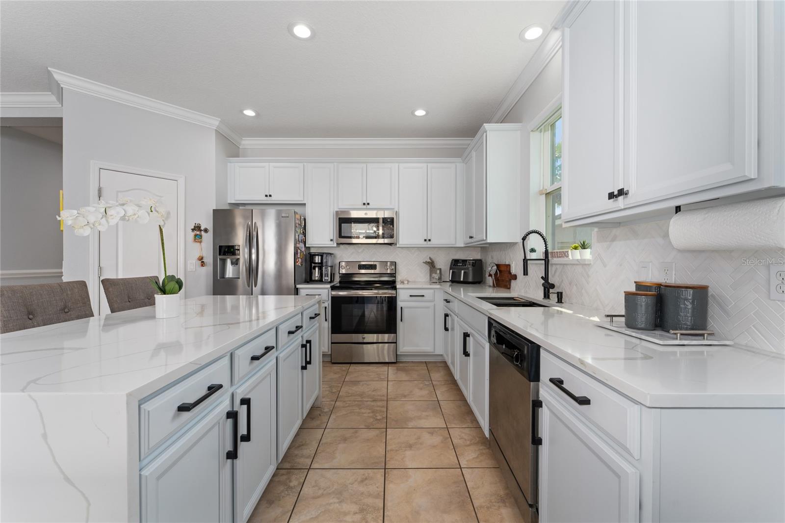 EAGLE BAY PH 4 - Residential