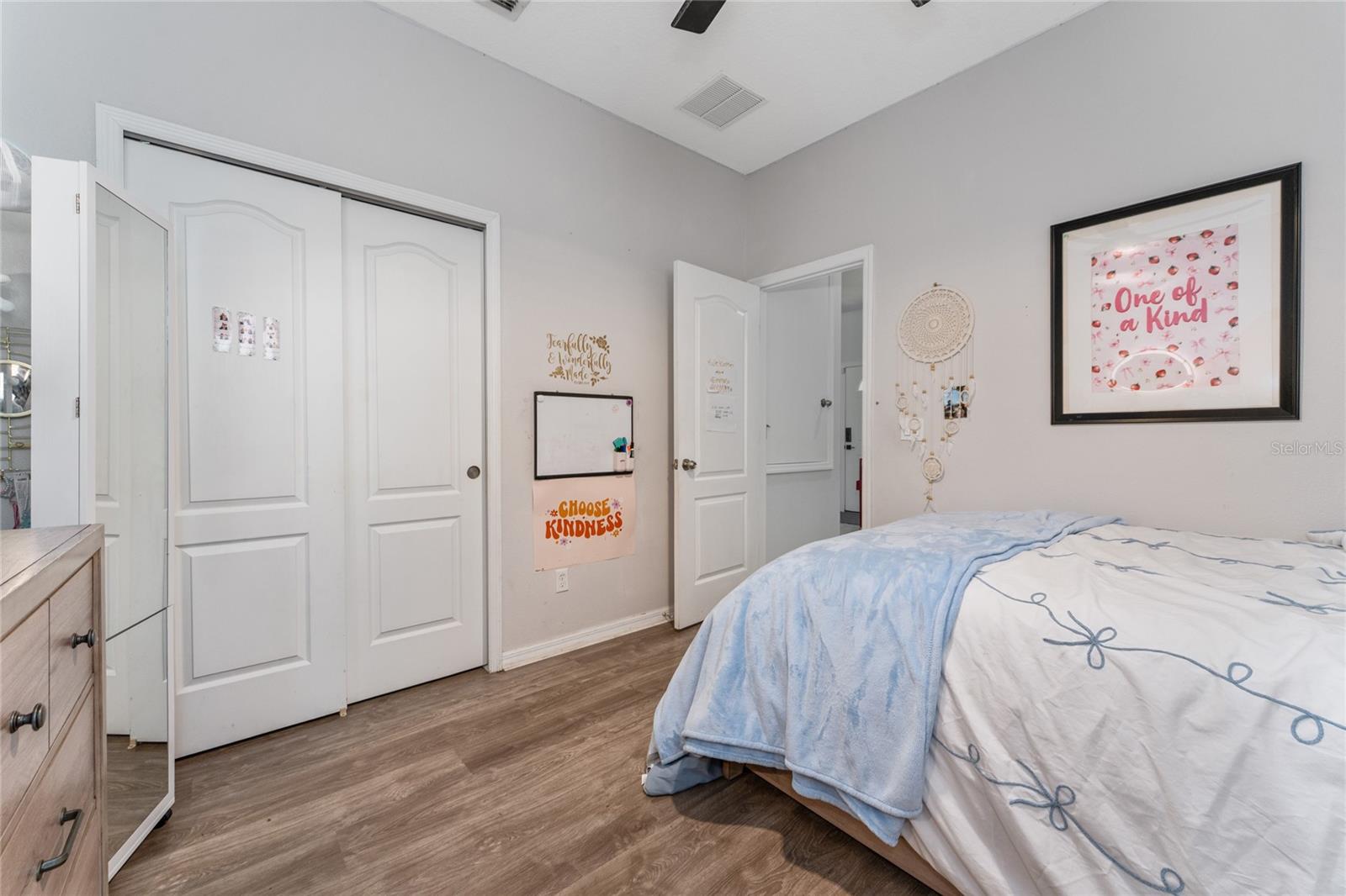 EAGLE BAY PH 4 - Residential