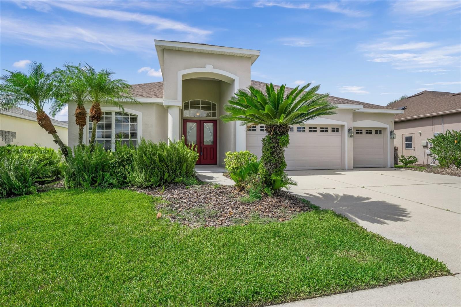 205 LONDONDERRY DRIVE
