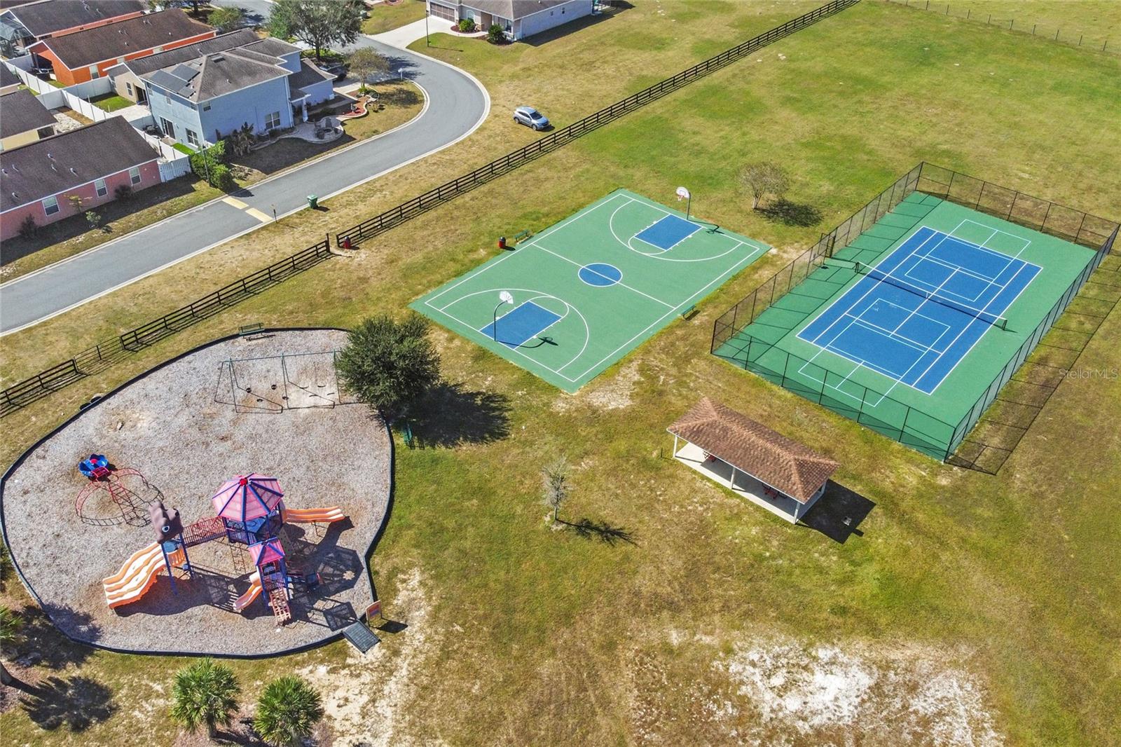 VILLAGES OF PARKWOOD - Residential