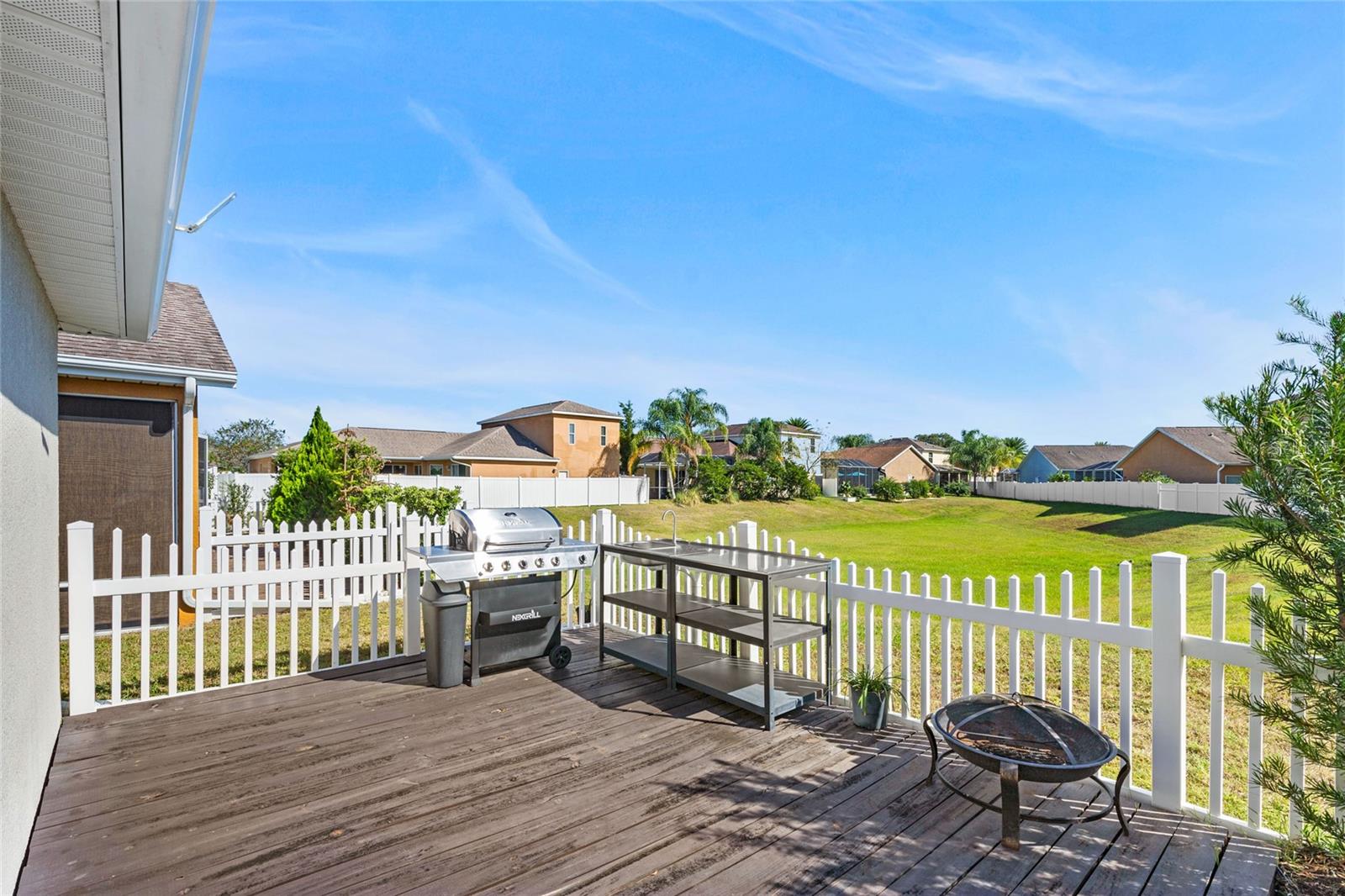 VILLAGES OF PARKWOOD - Residential