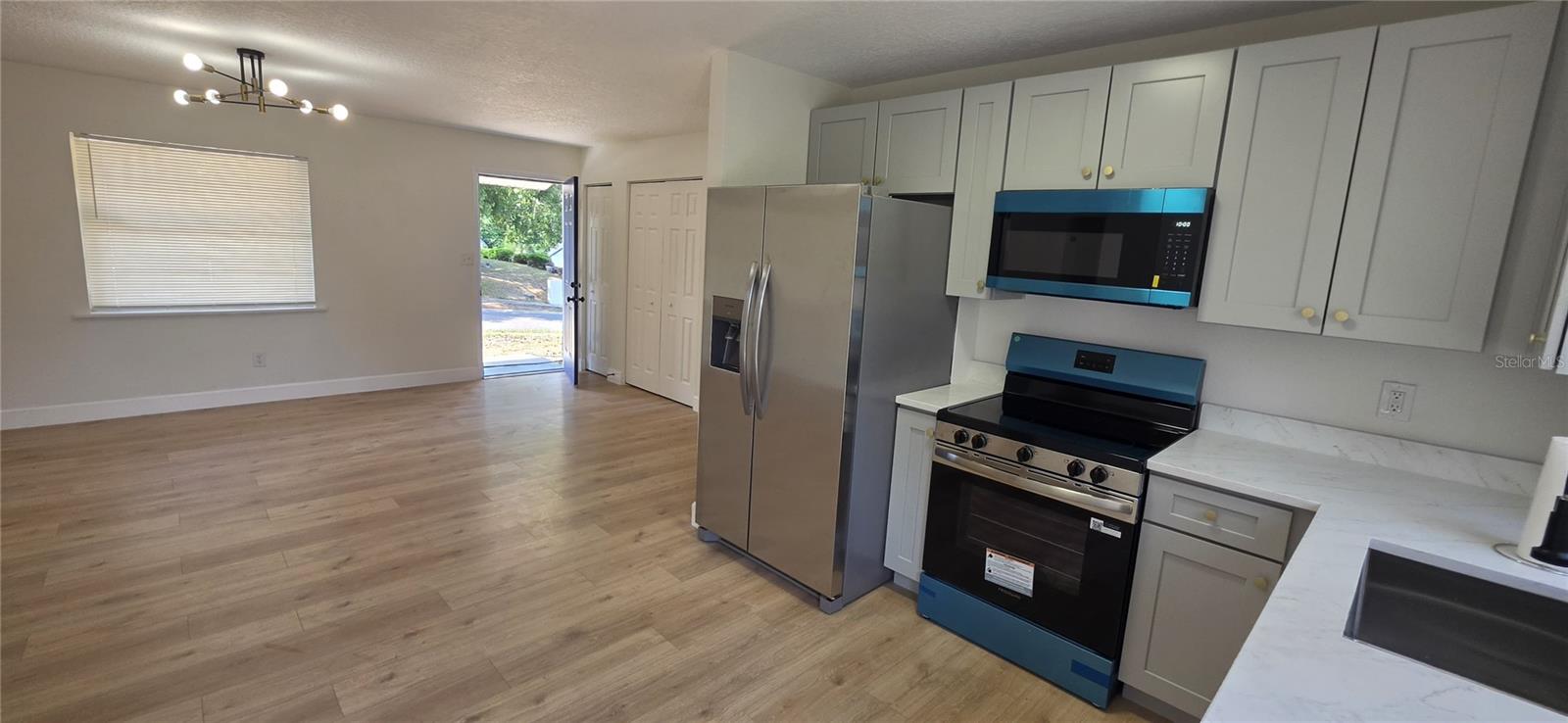 436 LAKE OPAL COURT