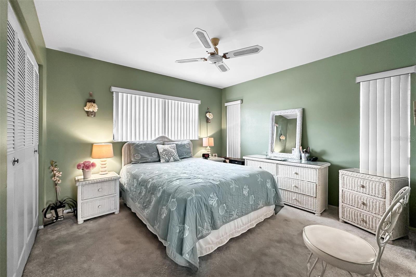 HEATHER HILL APTS - Residential