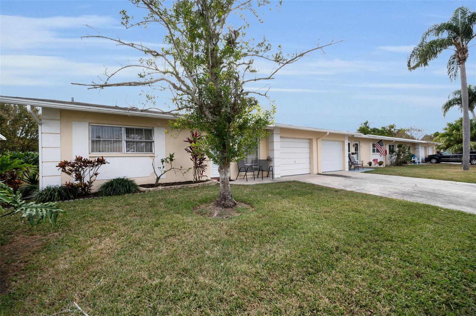 HEATHER HILL APTS - Residential