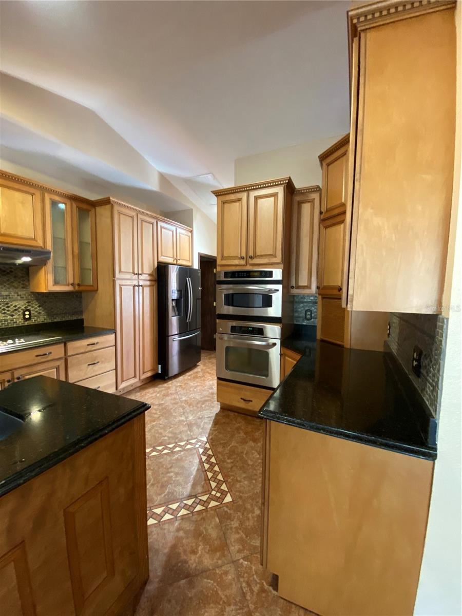 MANDARIN SEC 5 - Residential