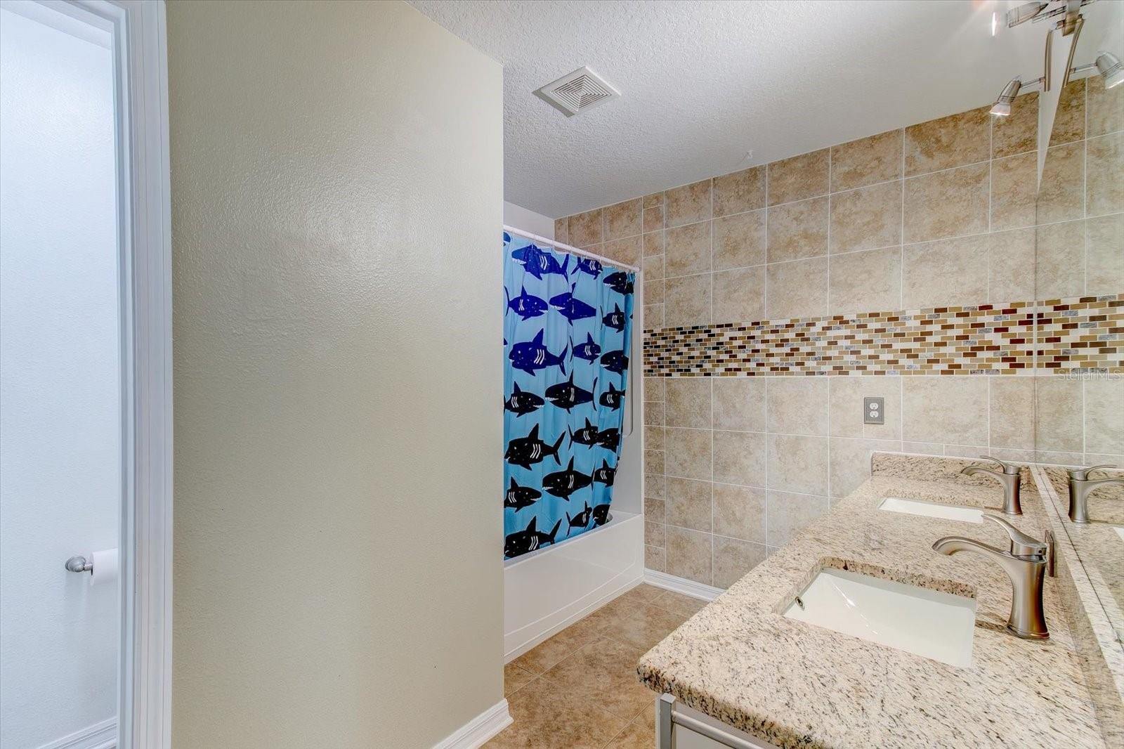 TAVARES ETOWAH PH 01 - Residential