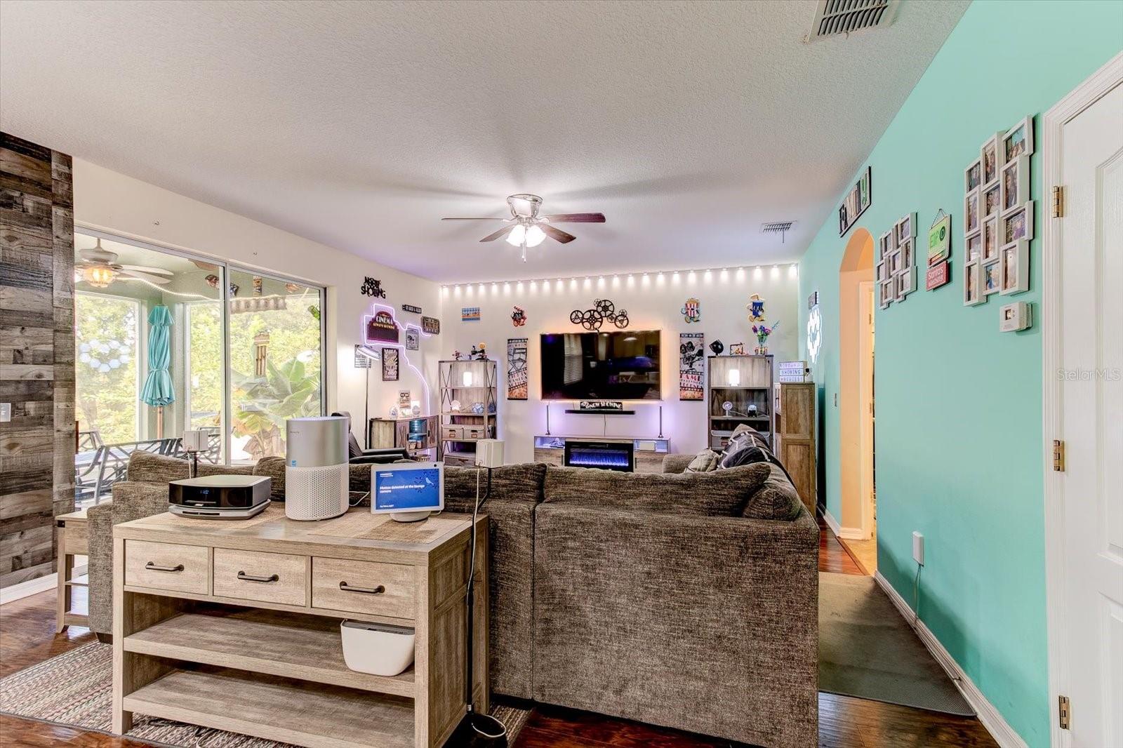 TAVARES ETOWAH PH 01 - Residential