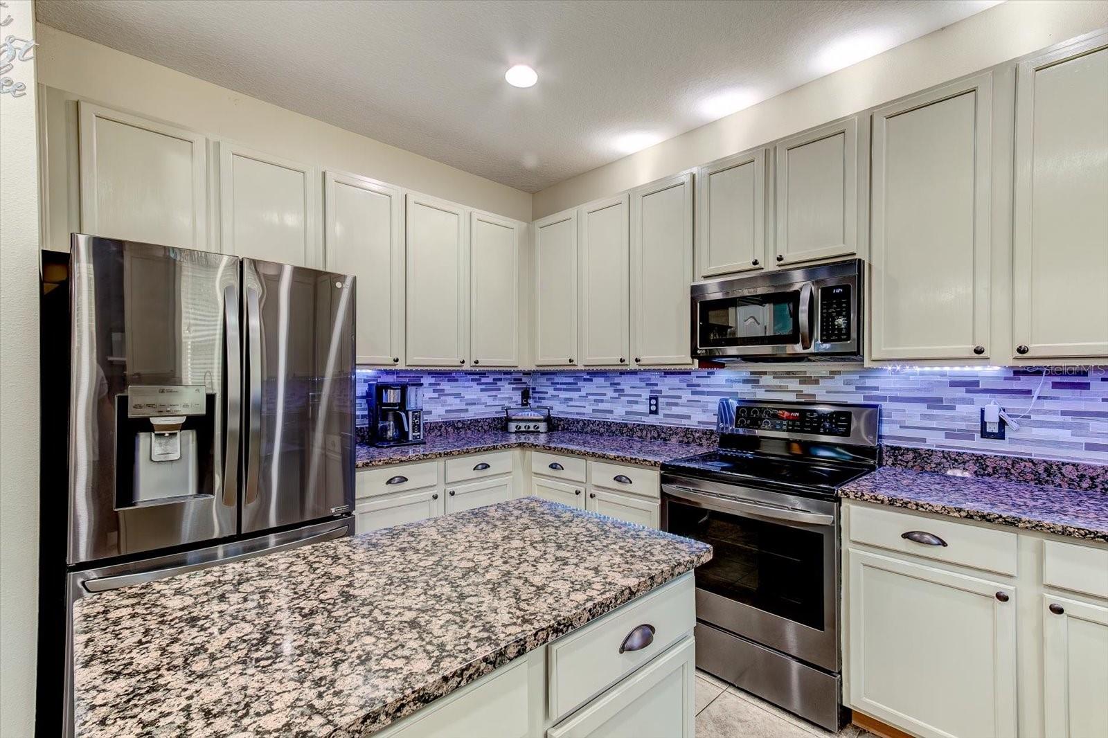 TAVARES ETOWAH PH 01 - Residential