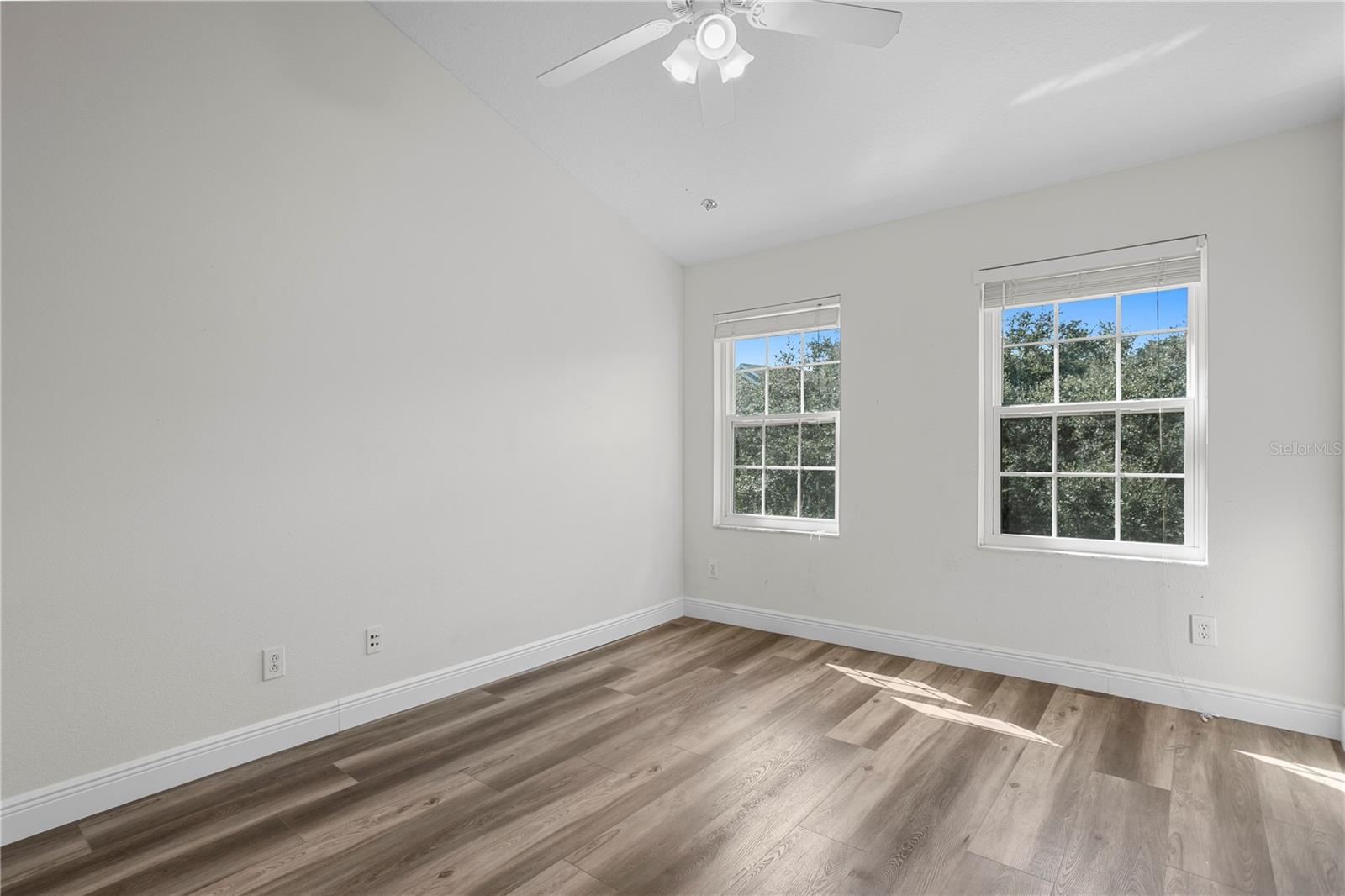 HARBOURSIDE AT HARBOUR ISLAND - Residential