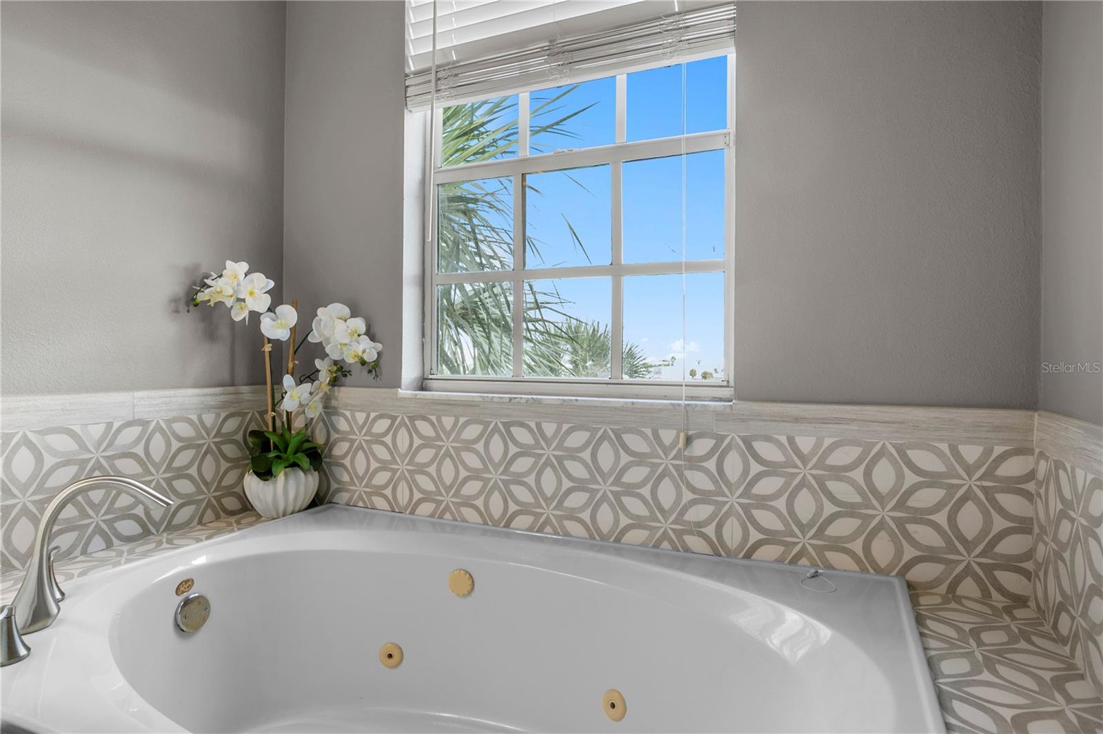 HARBOURSIDE AT HARBOUR ISLAND - Residential