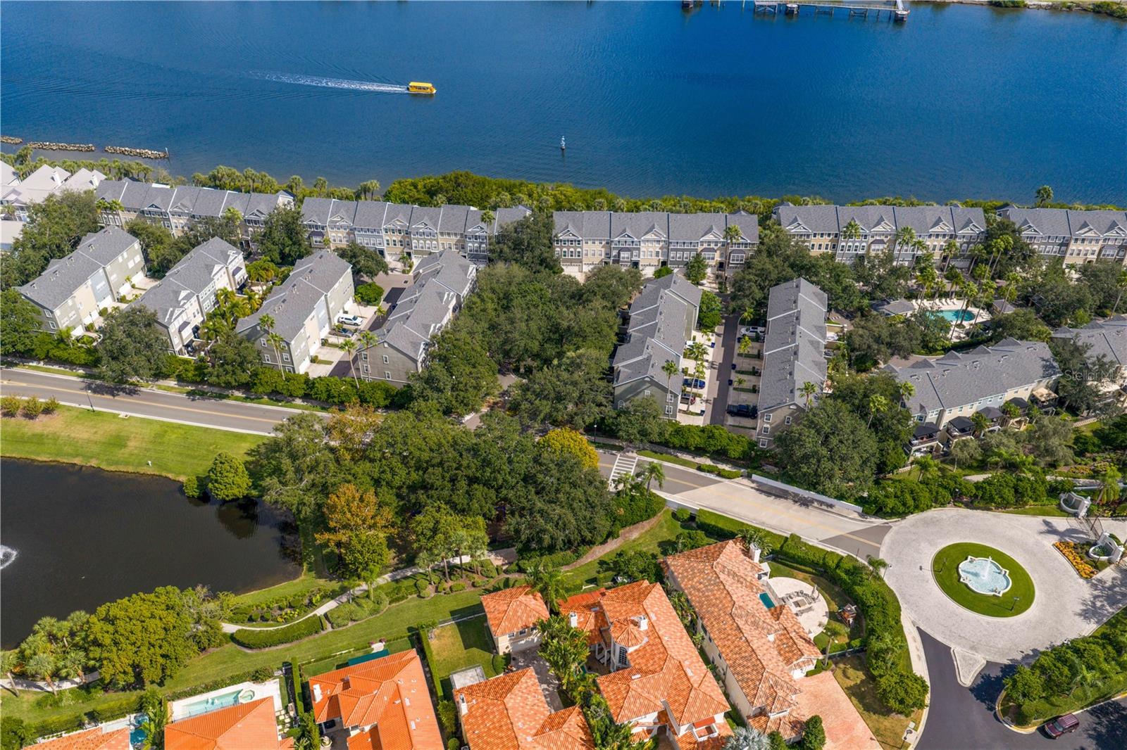 HARBOURSIDE AT HARBOUR ISLAND - Residential