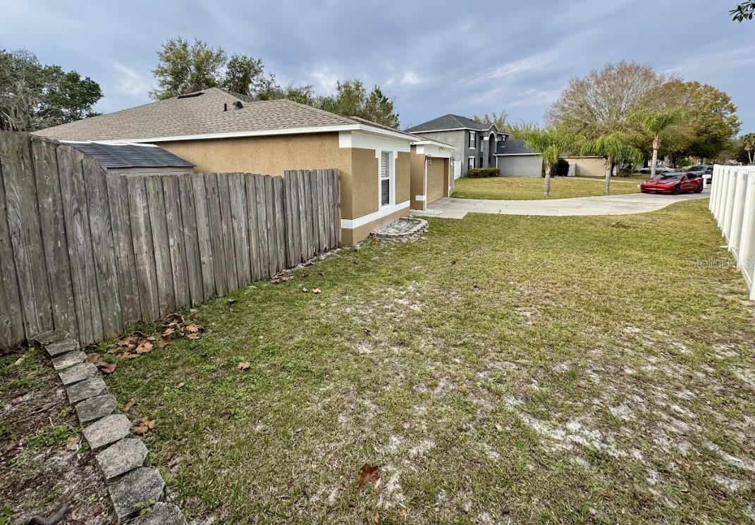 1208 HONEY ROAD