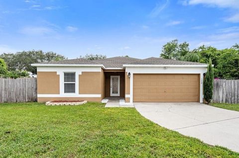 A home in APOPKA