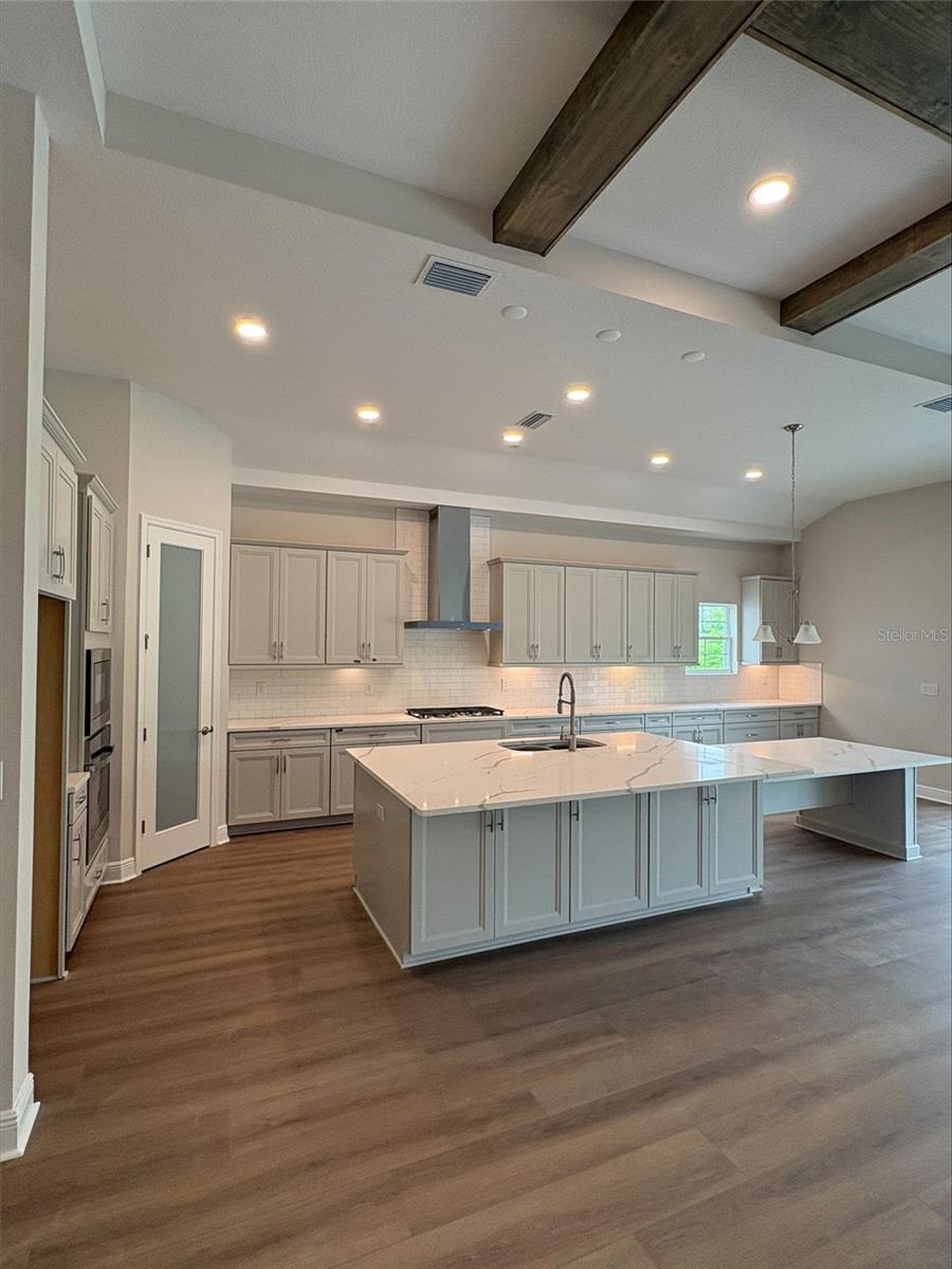 8834 EASTWYCK DRIVE