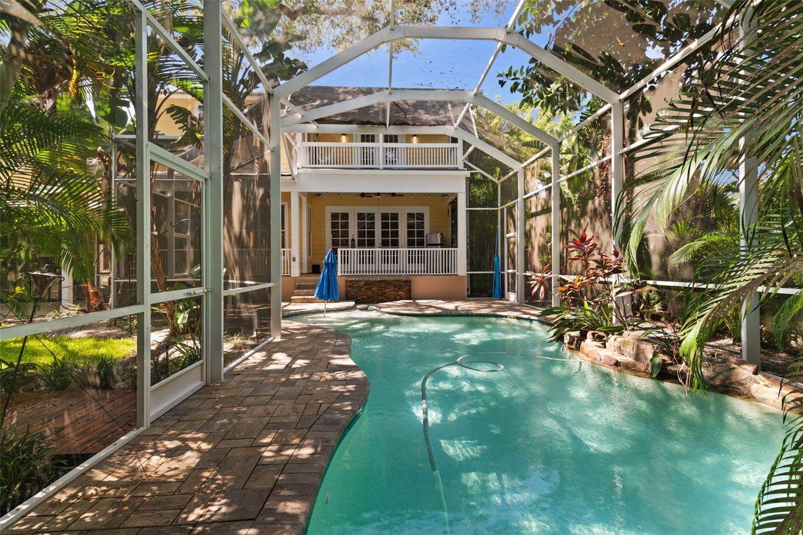 BAYHILL ESTATES - Residential