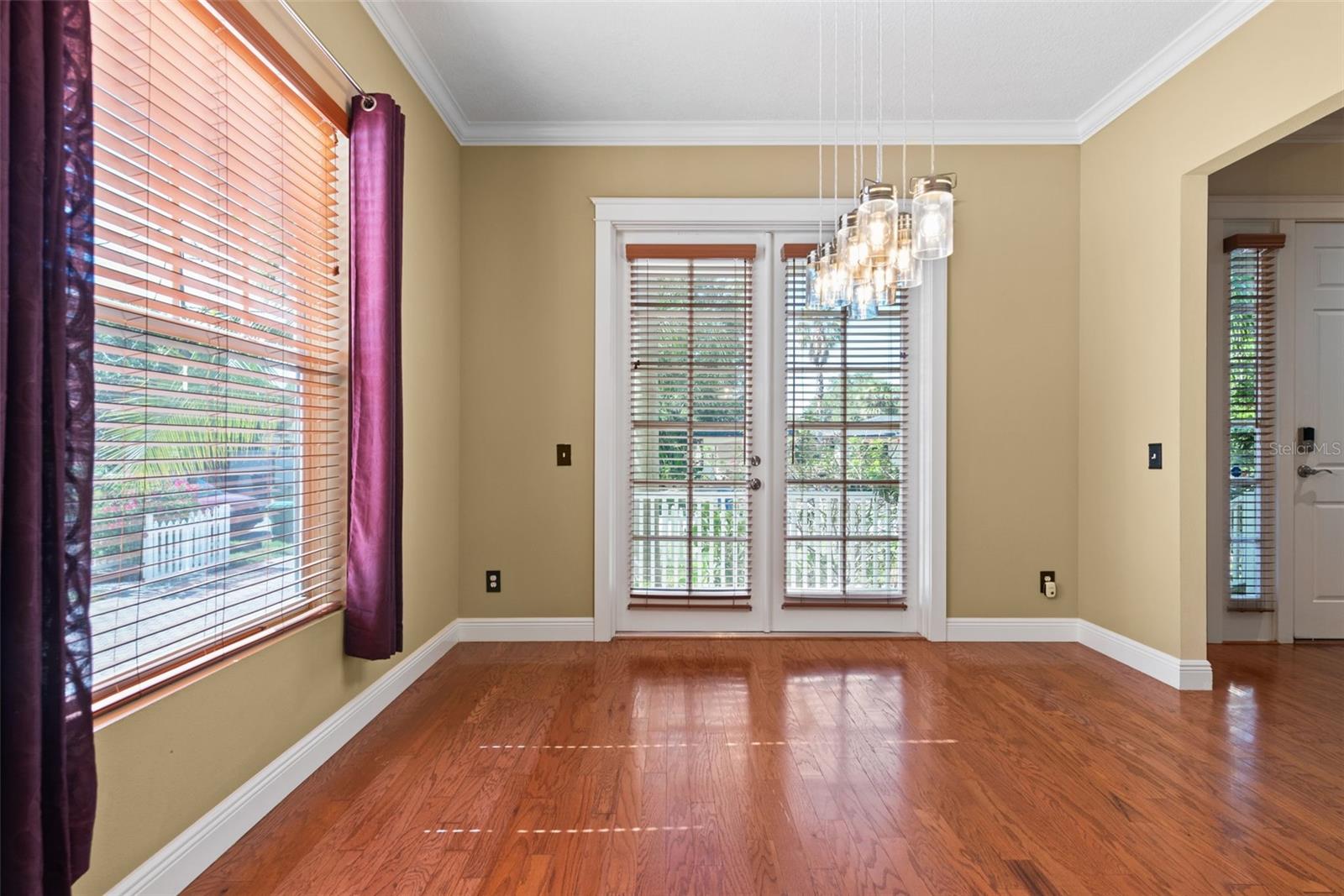 BAYHILL ESTATES - Residential