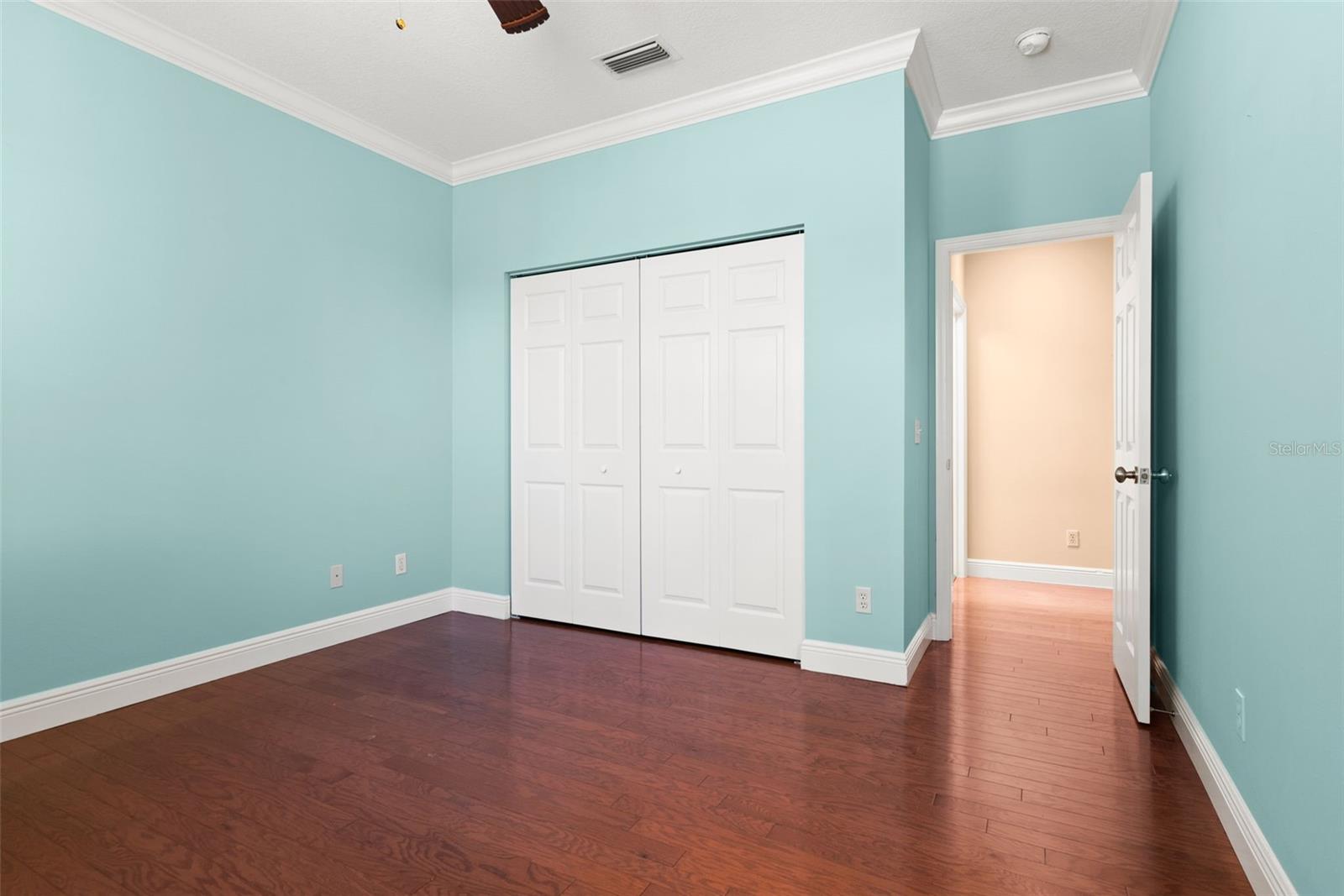 BAYHILL ESTATES - Residential