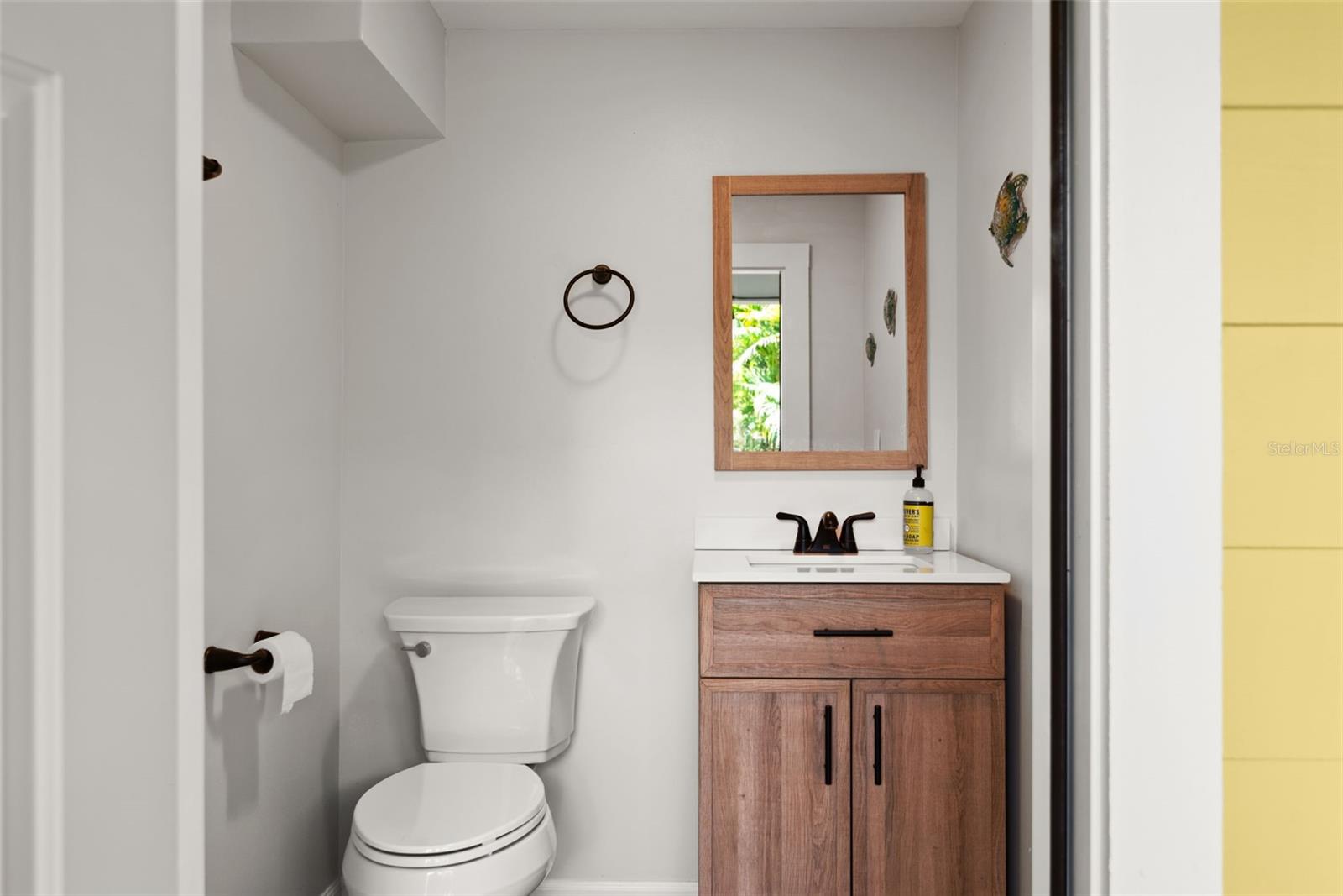 BAYHILL ESTATES - Residential