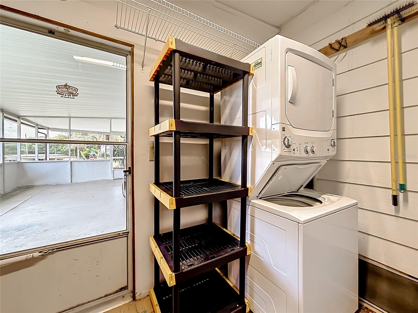 OAK GROVE VILLAGE CONDO CB 4/106 UNIT 14 - Residential