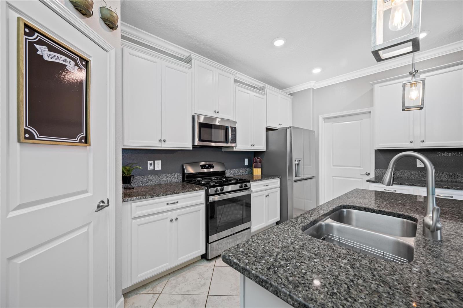 CONNERTON VILLAGE - Residential