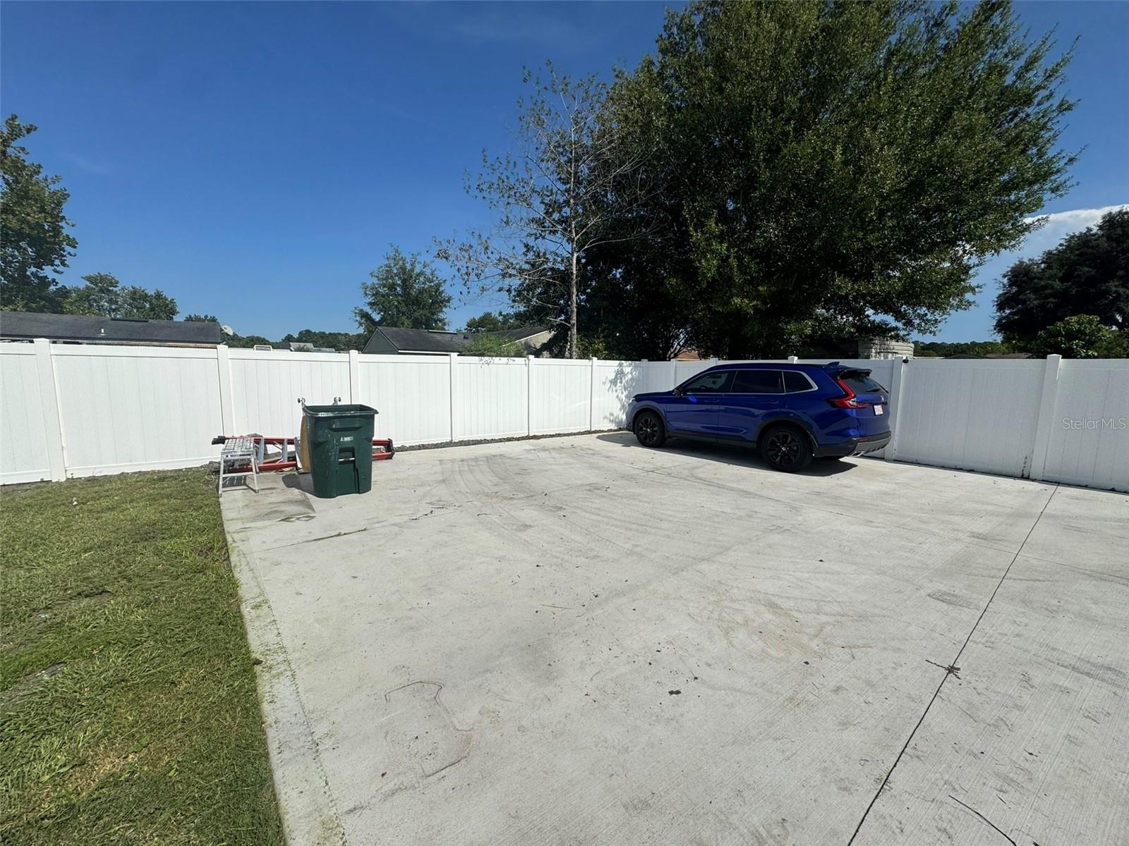 ALDEN TRACE - Residential Lease