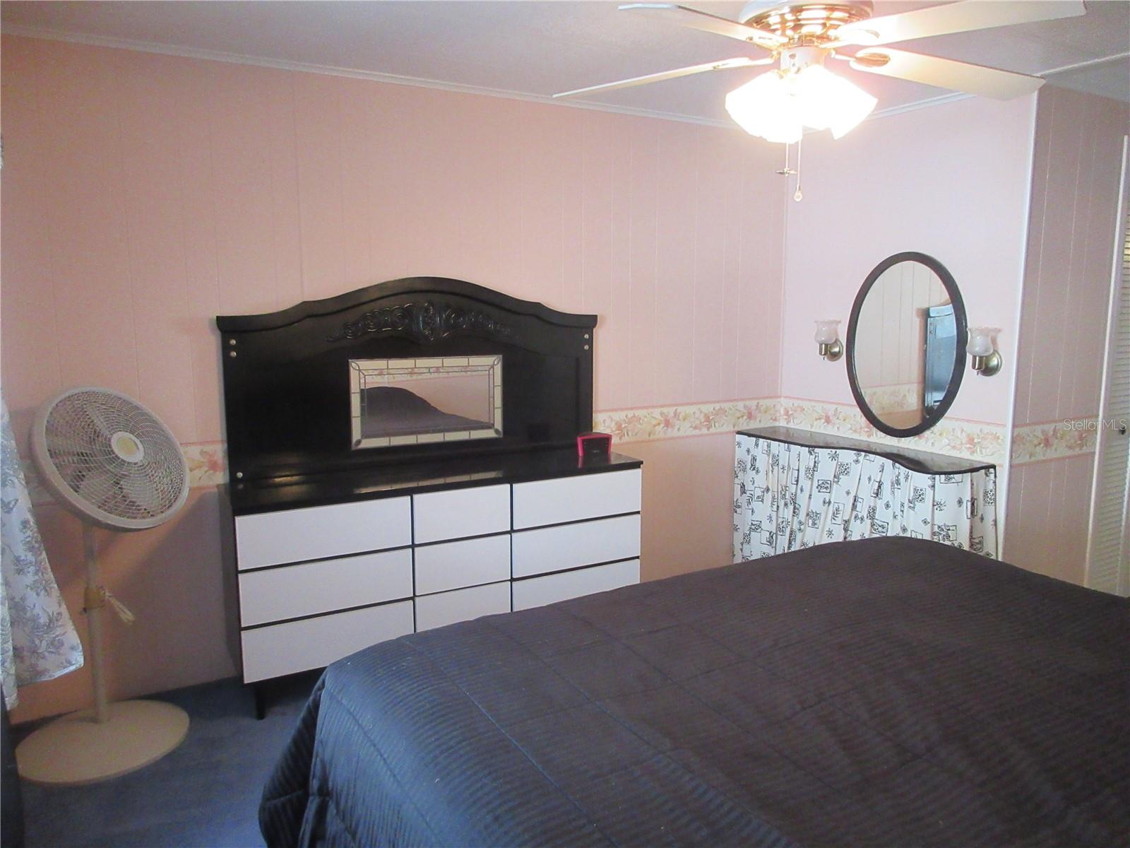 SILVER LAKES ACRES - Residential