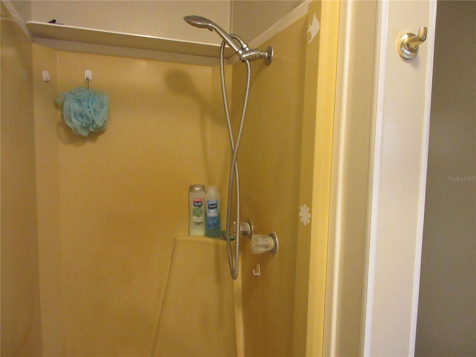 SILVER LAKES ACRES - Residential