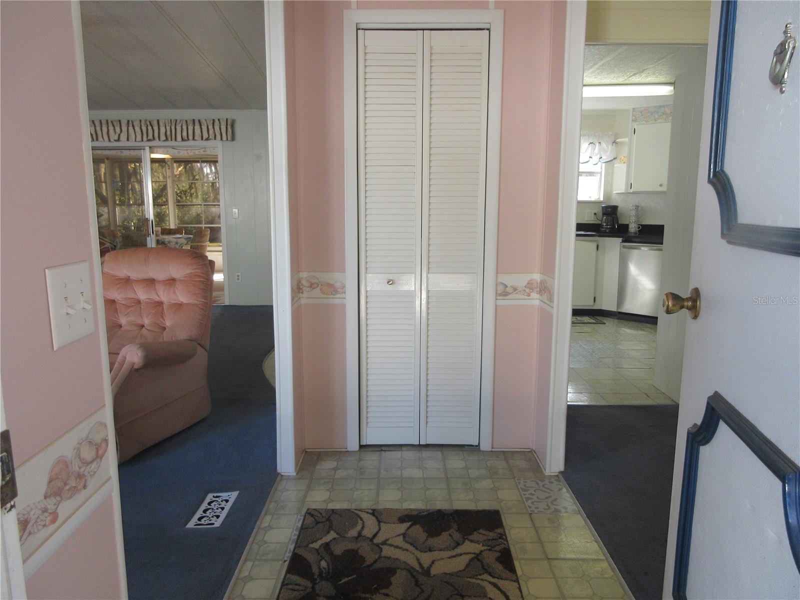 SILVER LAKES ACRES - Residential