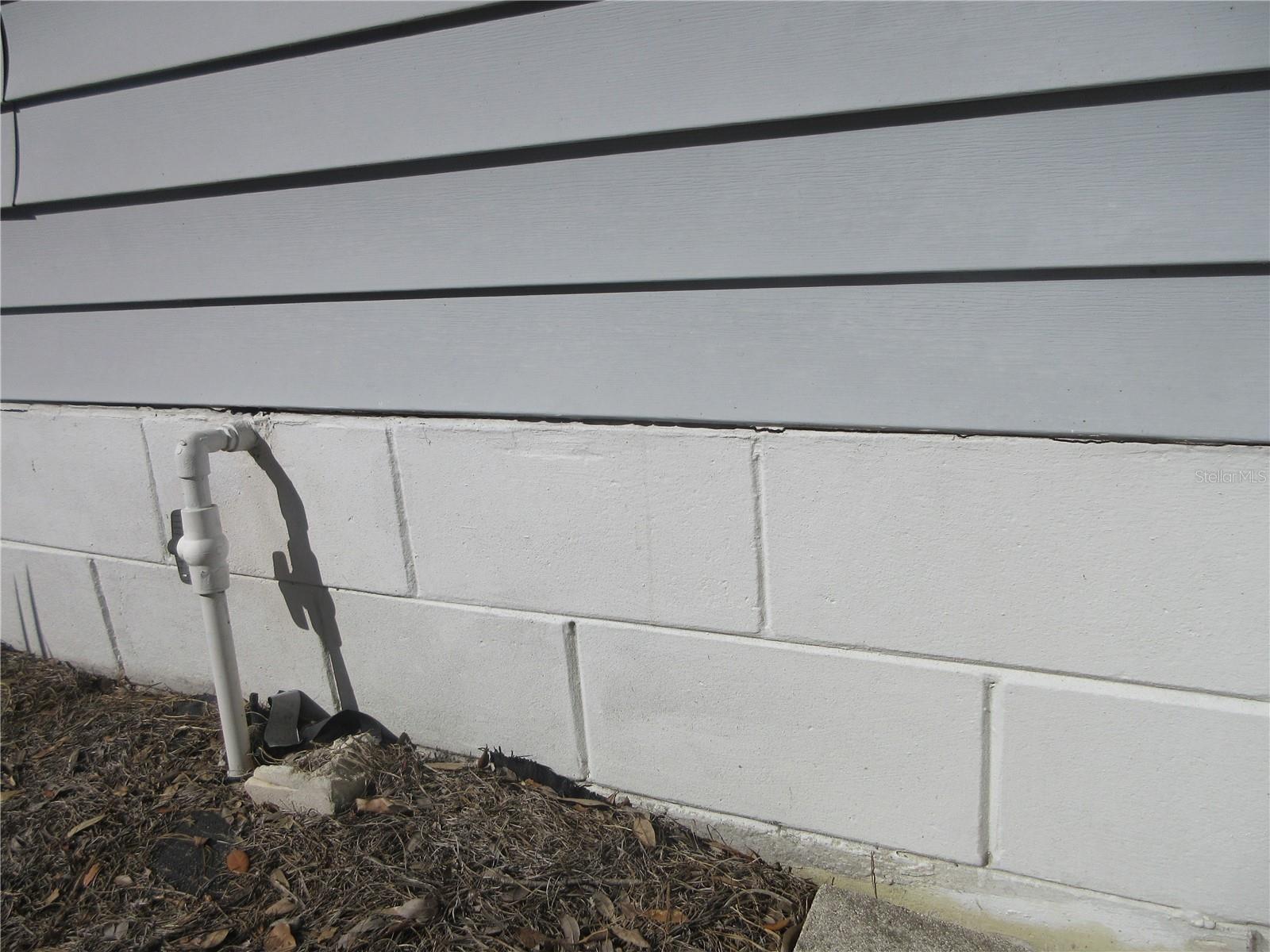 SILVER LAKES ACRES - Residential