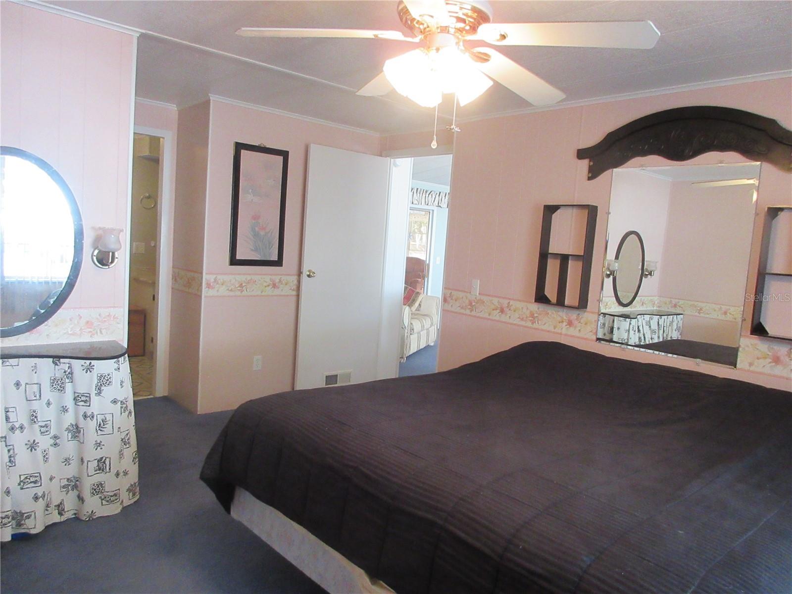 SILVER LAKES ACRES - Residential