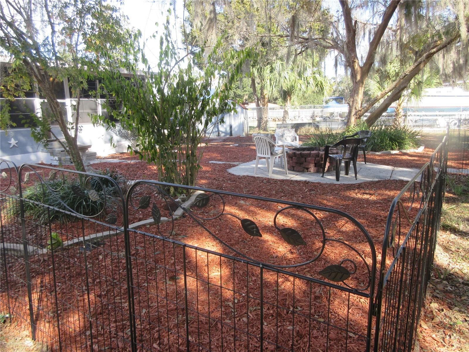 SILVER LAKES ACRES - Residential