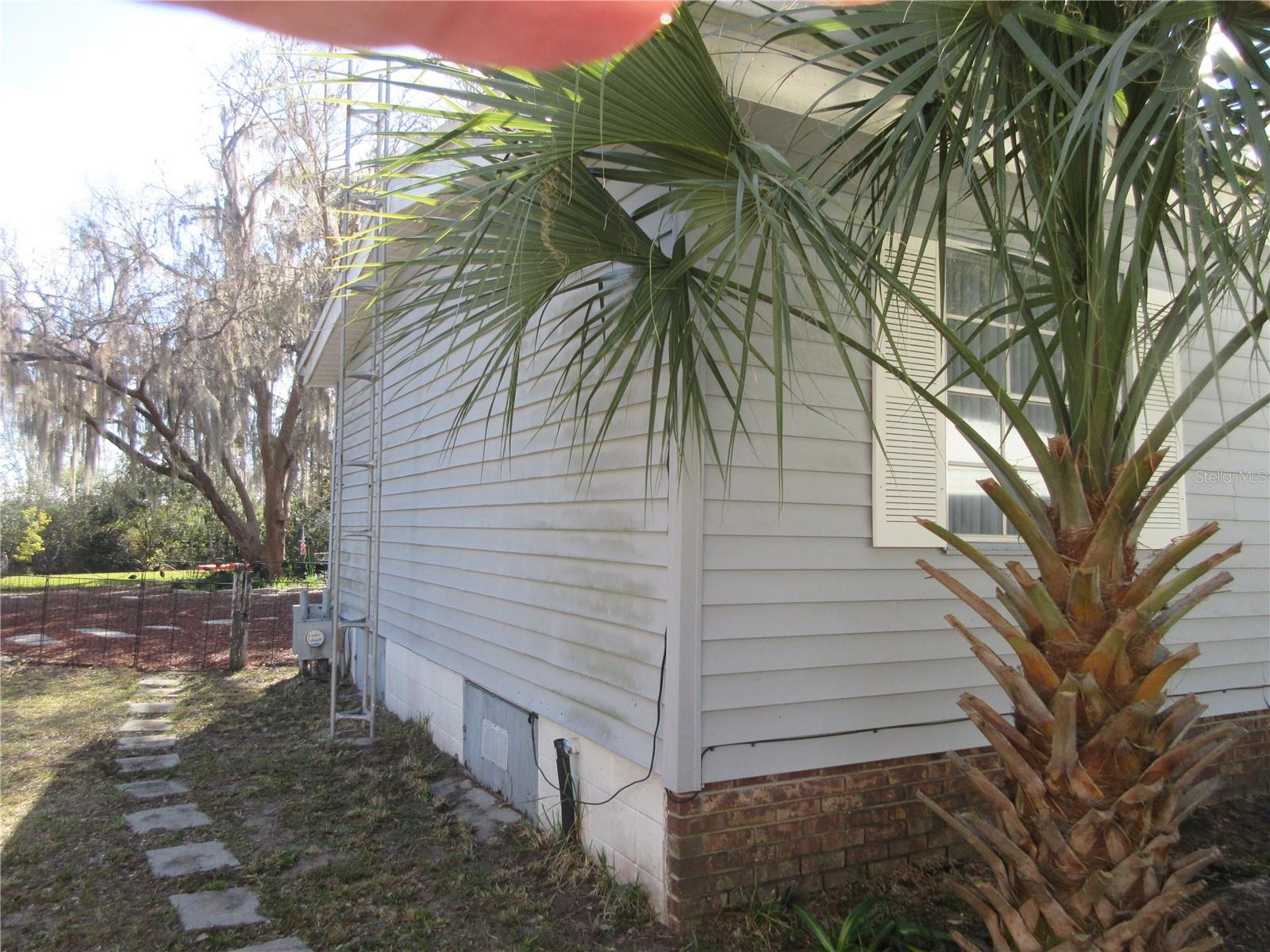 SILVER LAKES ACRES - Residential