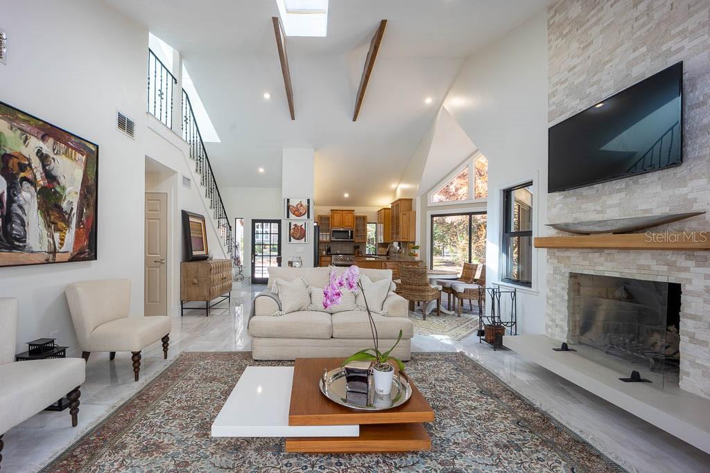 WINDERMERE TOWN - Residential