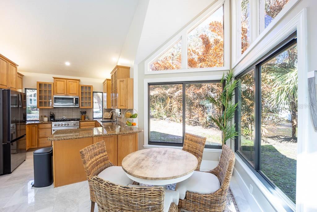 WINDERMERE TOWN - Residential