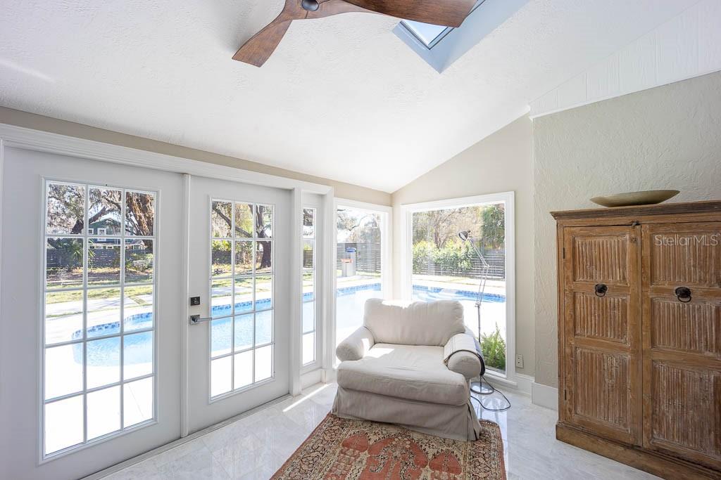 WINDERMERE TOWN - Residential