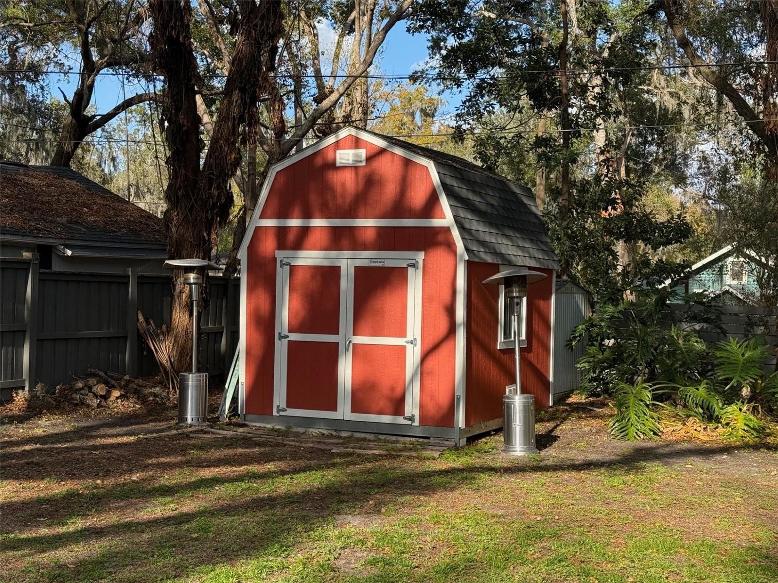 WINDERMERE TOWN - Residential